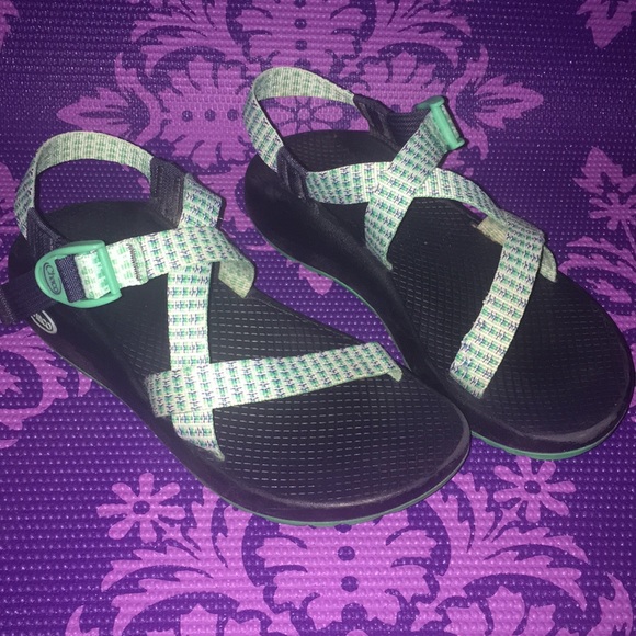 Chaco Shoes - 🦚Women’s chacos 🦚